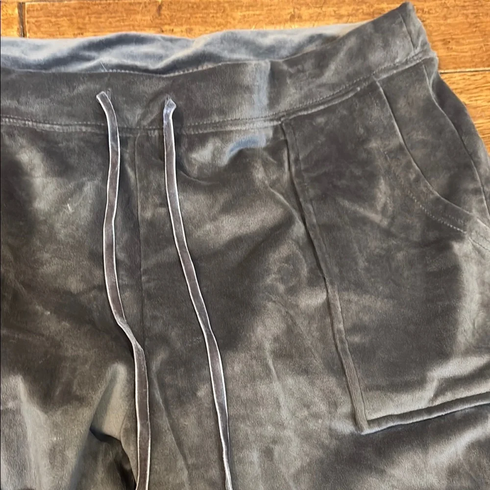 Revolve House Of Harlow 1960 Velour Jogger Pants Gray large - Picture 2 of 5
